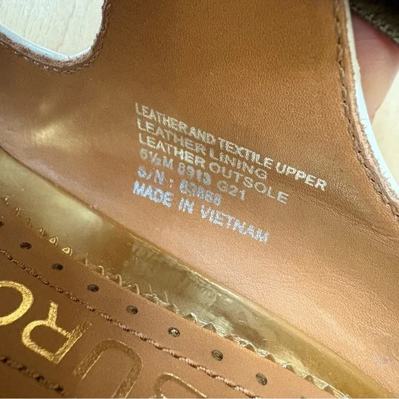 Tory Burch charm bow wedge - Picture 3 of 8